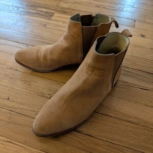 Nisolo Chelsea Boots, Sand